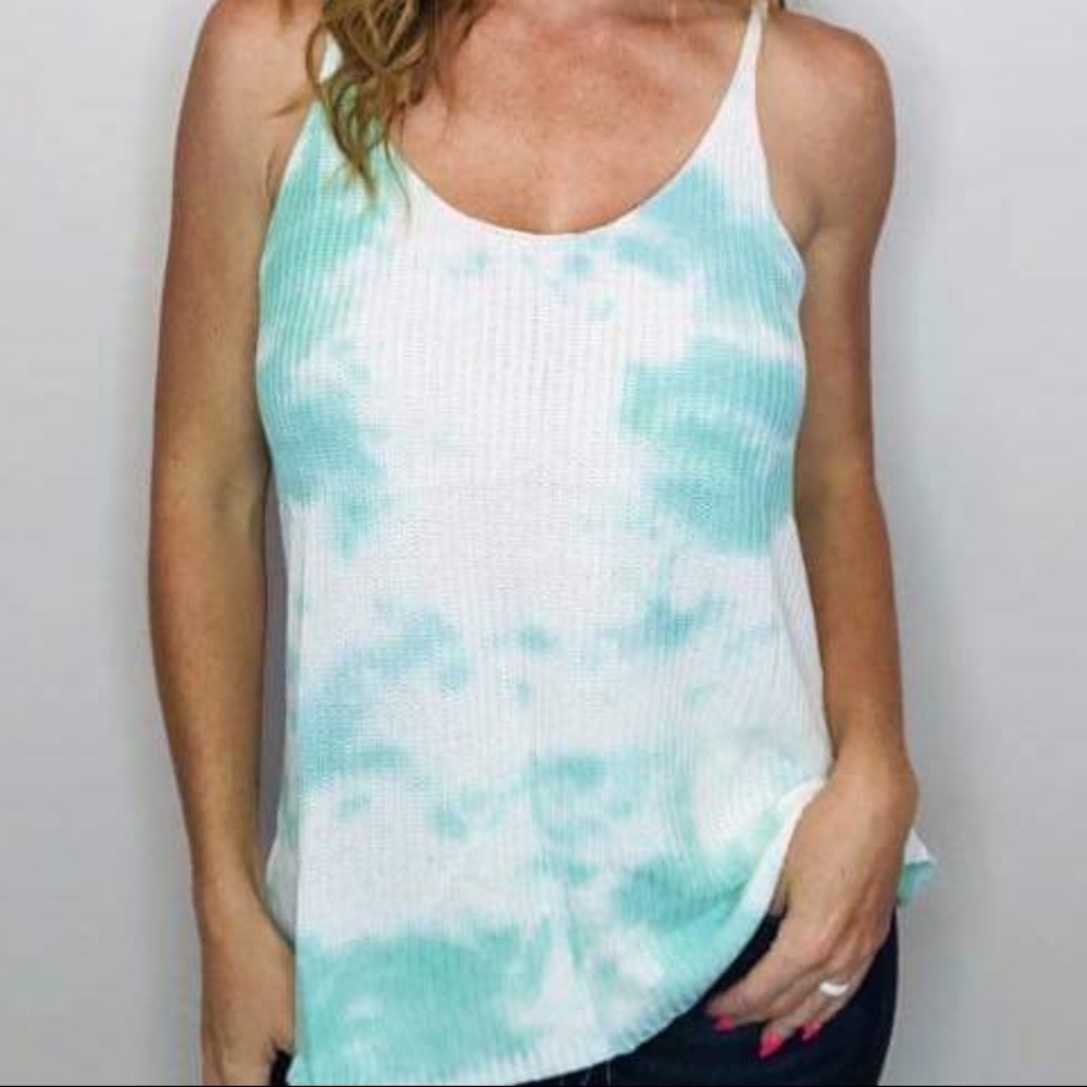 B1921 XL Tie Dye Knit Tank